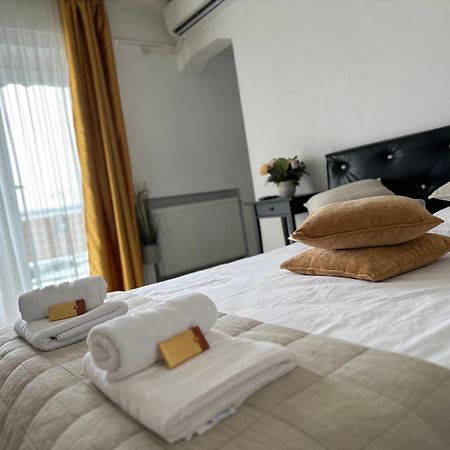 Downtown Studio By Darius Residence Букурещ Екстериор снимка